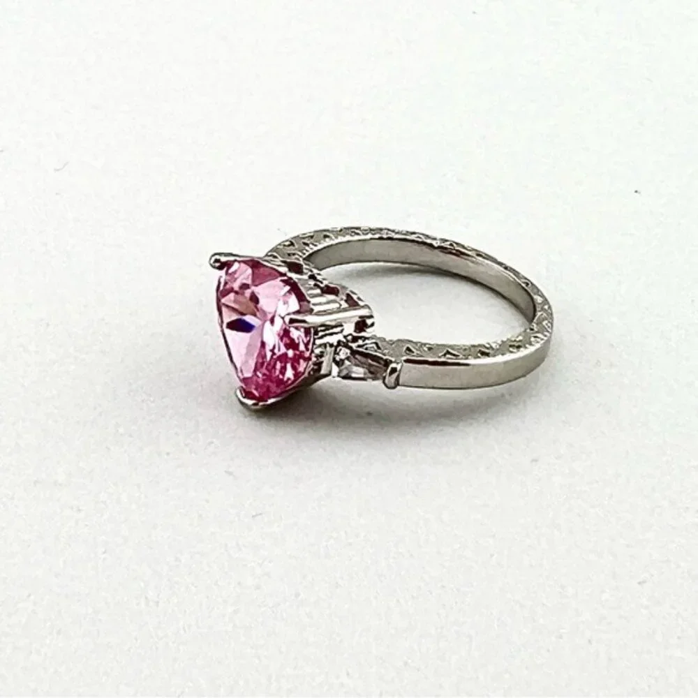 N/A pink zircon